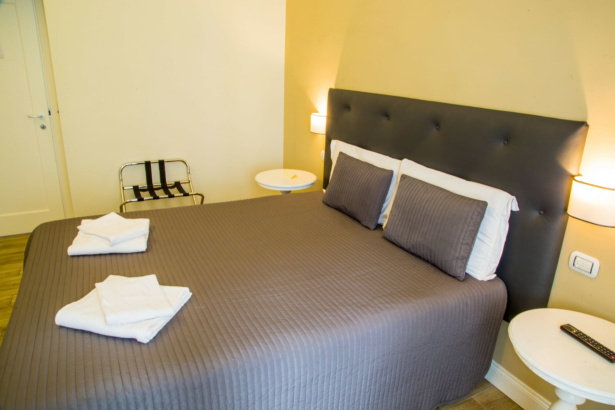 Cavour Forum Suites Roma Dış mekan fotoğraf